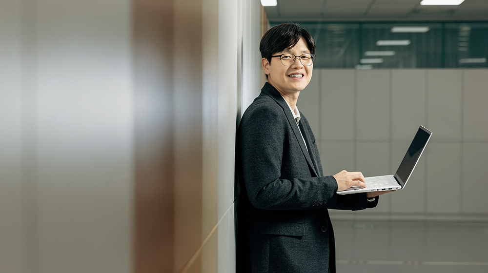 Jungwoo Kim: Strategic Decisions for Sustainable Growth