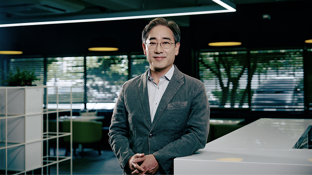 Kim revealed how supply chain diversification helped SK hynix overcome the downturn