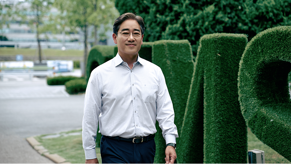 Ethical awareness is a key quality for SK hynix employees, according to Kim