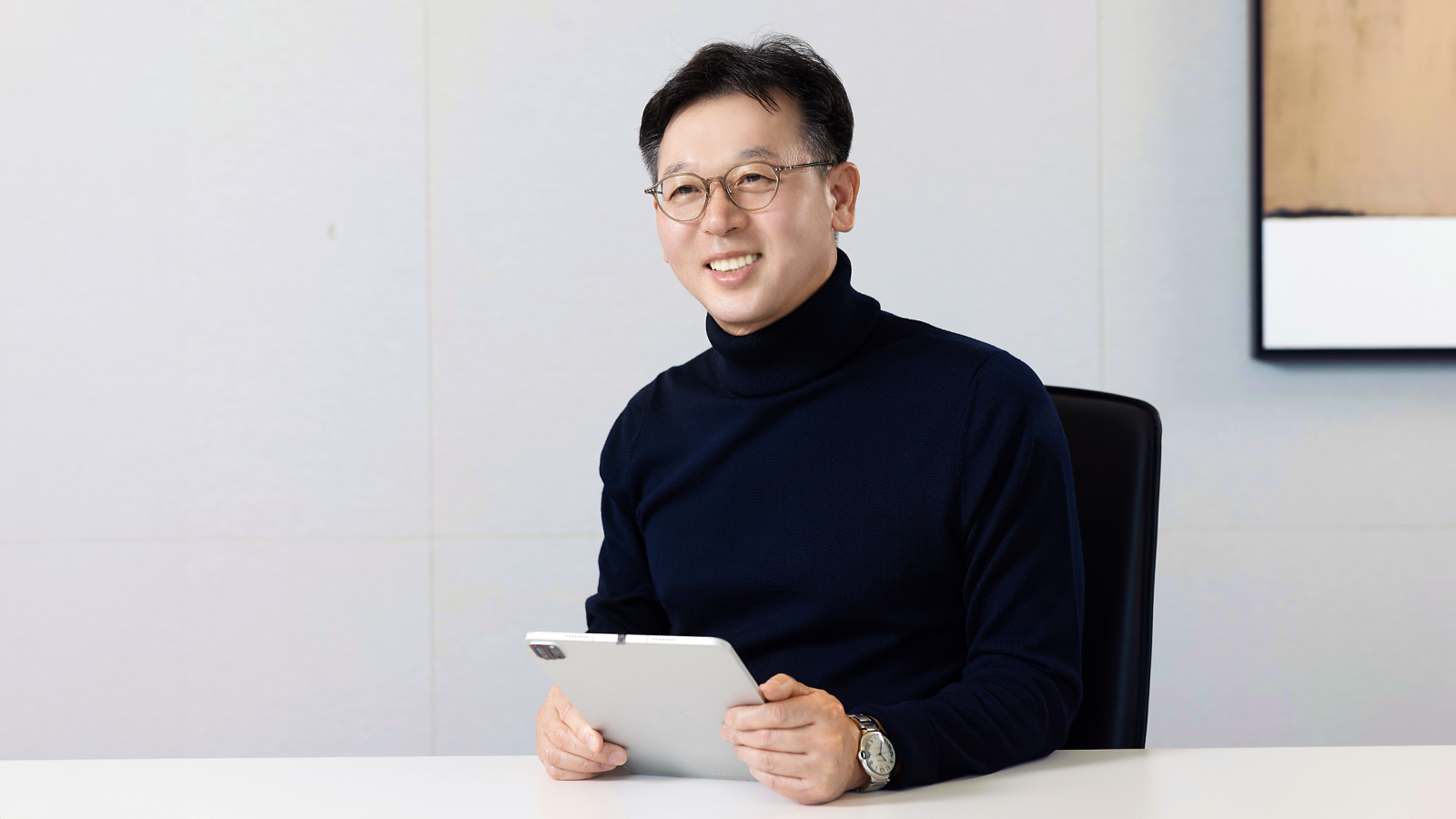 Communication, grit, and ambition are key to business success, according to Kim