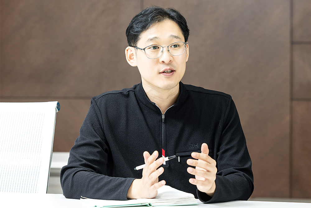 Heejun Kim talks about the economic impact of recycling pads