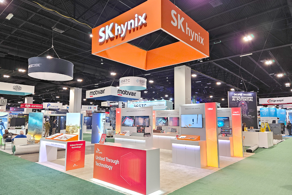 SK hynix’s exhibition booth at SC23 SK hynix’s exhibition booth at SC23